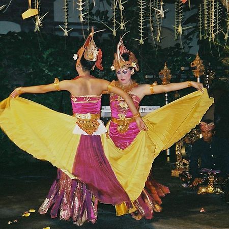 Hotel Puri Bambu Jimbaran Esterno foto