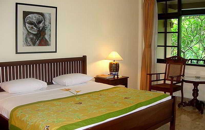Hotel Puri Bambu Jimbaran Esterno foto