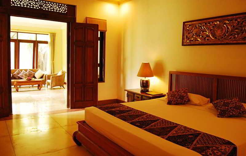 Hotel Puri Bambu Jimbaran Esterno foto