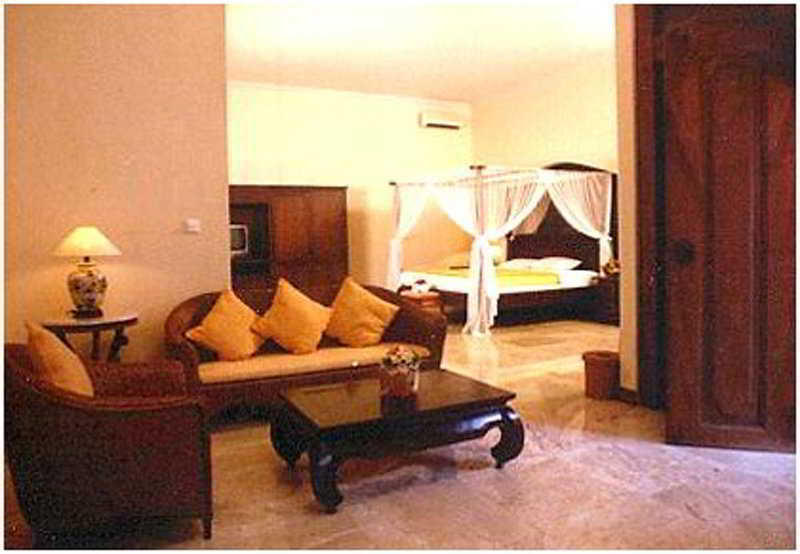 Hotel Puri Bambu Jimbaran Esterno foto