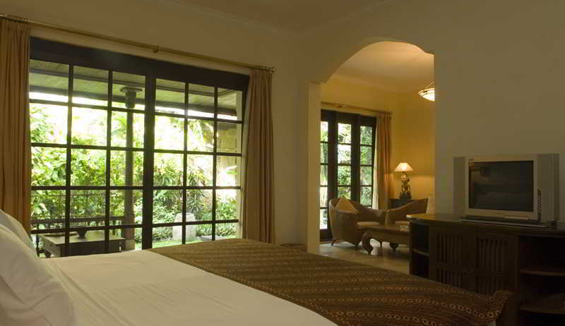 Hotel Puri Bambu Jimbaran Esterno foto